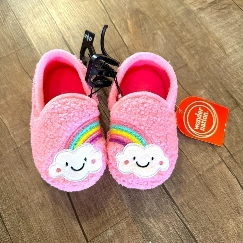 NWT Toddler‎ Rainbow Slipper
